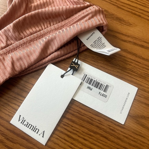 Vitamin A Swimwear Sienna Tank in Pink Sands Shimmer Rib Size Small NWT - Picture 4 of 5